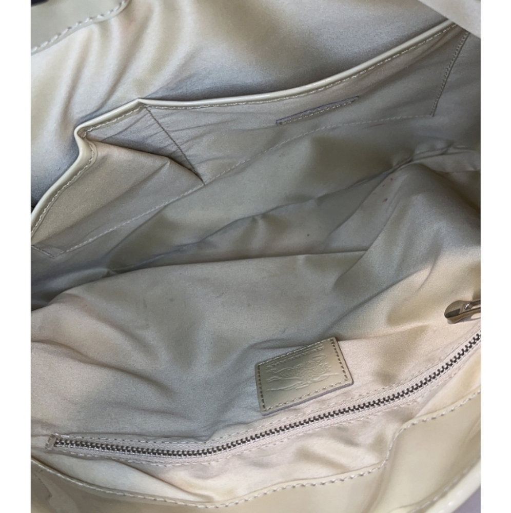 Elegant Light Grey Quilted Women's Bag - Picture 5 of 9